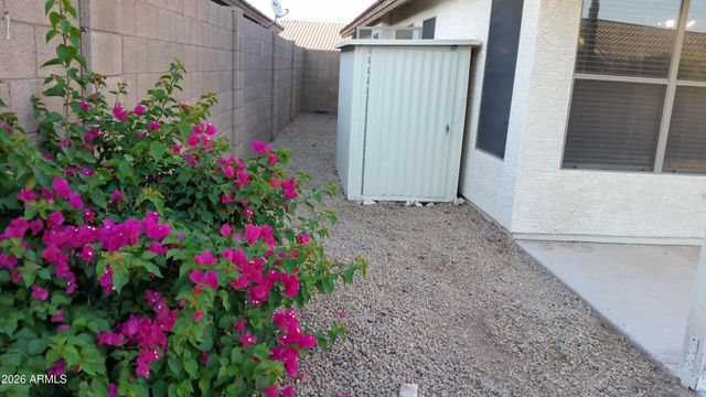15325 W Honeysuckle Lane, Surprise, AZ 85374