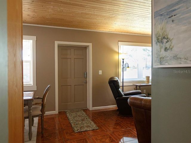 380 BASE AVENUE E 201, Venice, FL 34285