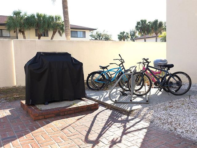 380 BASE AVENUE E 201, Venice, FL 34285