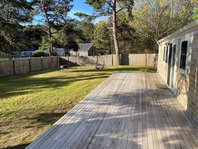 14 Andersen Ave, Sandwich, MA 02537