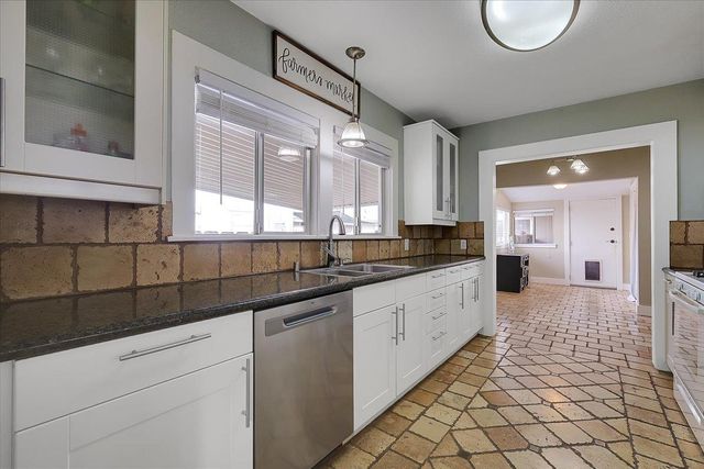 733 Olive St, Yuba City, CA 95991