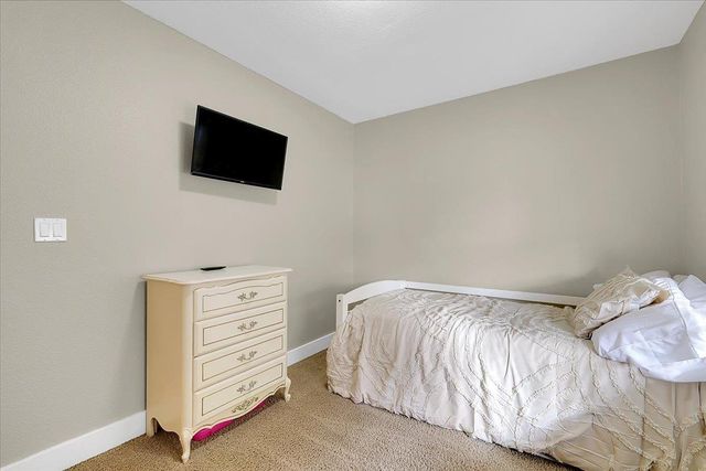 733 Olive St, Yuba City, CA 95991