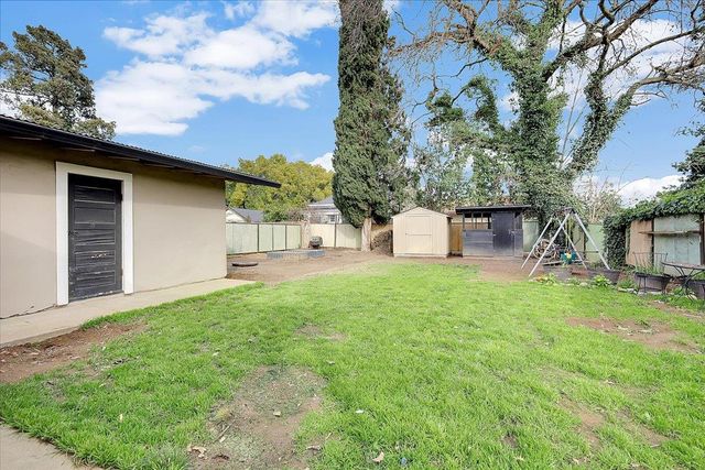 733 Olive St, Yuba City, CA 95991