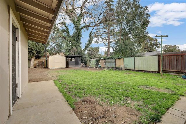 733 Olive St, Yuba City, CA 95991