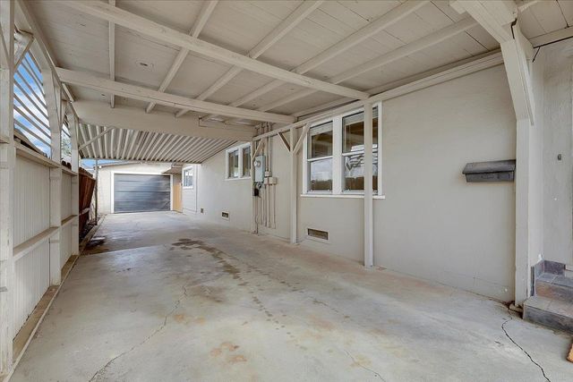 733 Olive St, Yuba City, CA 95991