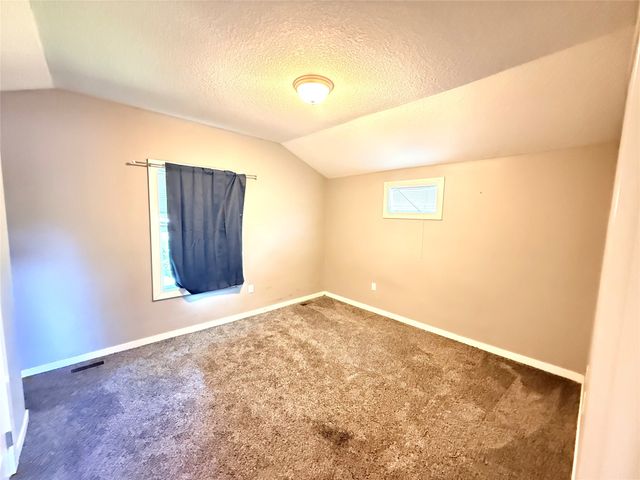 1127 Oak Park Avenue, Des Moines, IA 50313