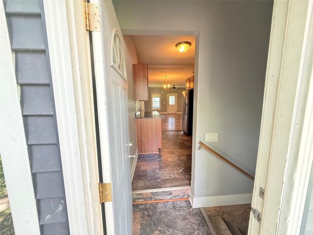 1127 Oak Park Avenue, Des Moines, IA 50313