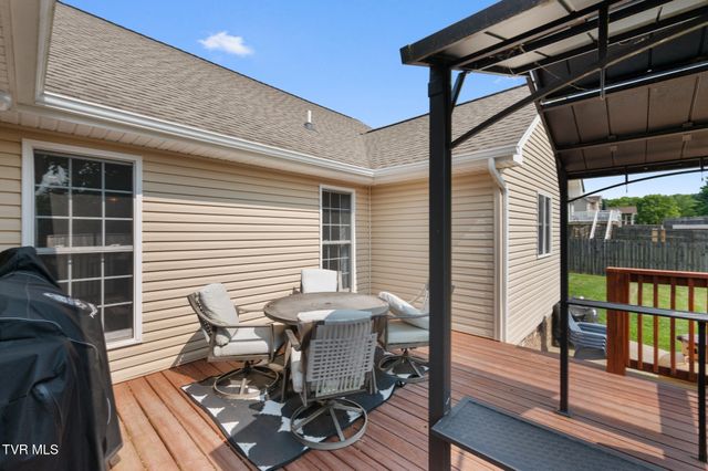 301 Katie Court, Jonesborough, TN 37659