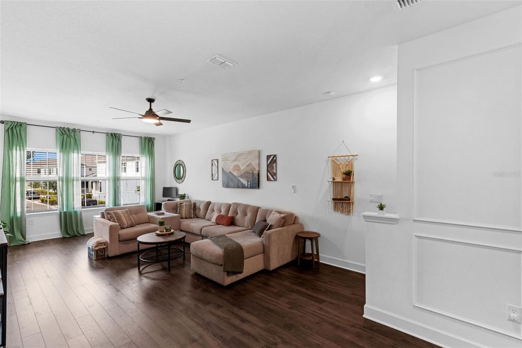 Image 13 of property listing at 1254 SPOTTED SANDPIPER LOOP, Winter Springs, FL 32708