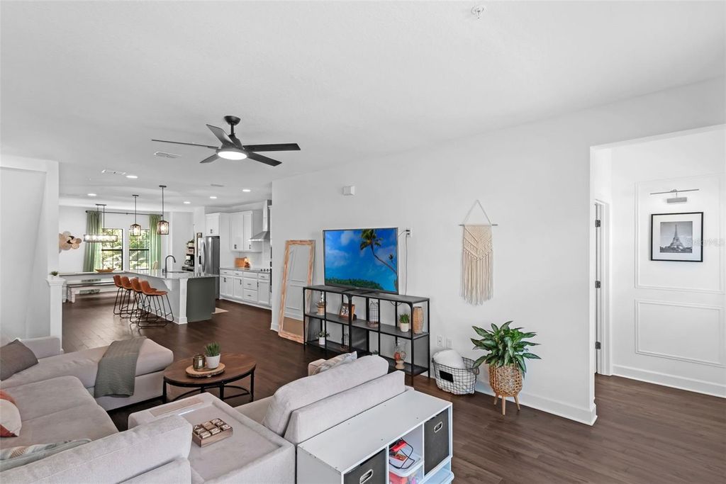 Image 15 of property listing at 1254 SPOTTED SANDPIPER LOOP, Winter Springs, FL 32708