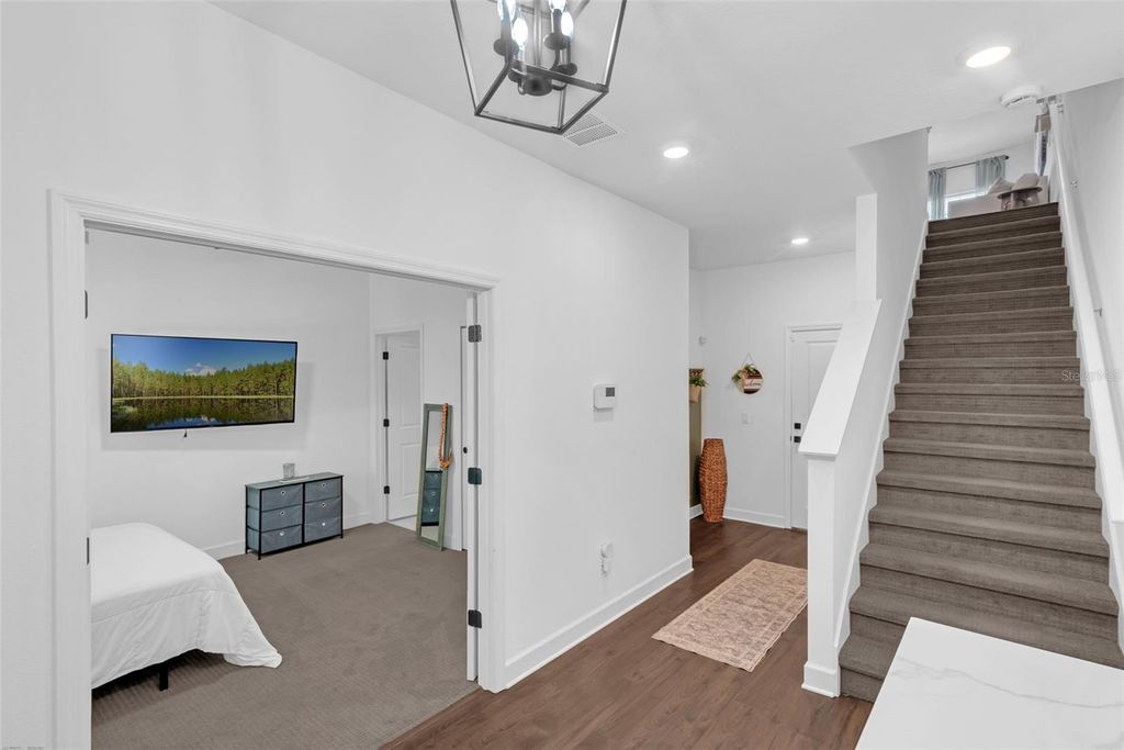 Image 10 of property listing at 1254 SPOTTED SANDPIPER LOOP, Winter Springs, FL 32708