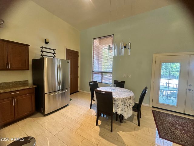 291 S Park Grove Lane, Gilbert, AZ 85296