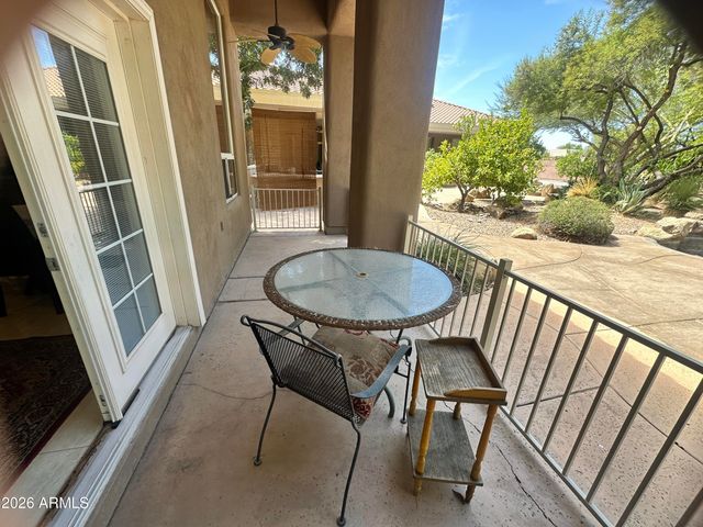 291 S Park Grove Lane, Gilbert, AZ 85296