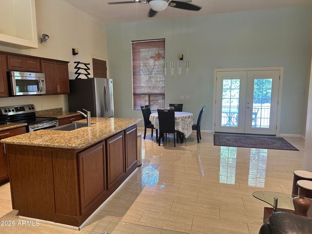 291 S Park Grove Lane, Gilbert, AZ 85296