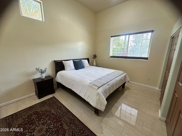 291 S Park Grove Lane, Gilbert, AZ 85296