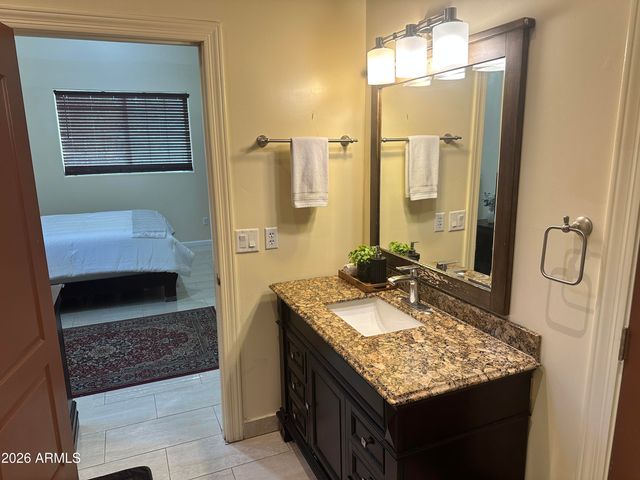 291 S Park Grove Lane, Gilbert, AZ 85296