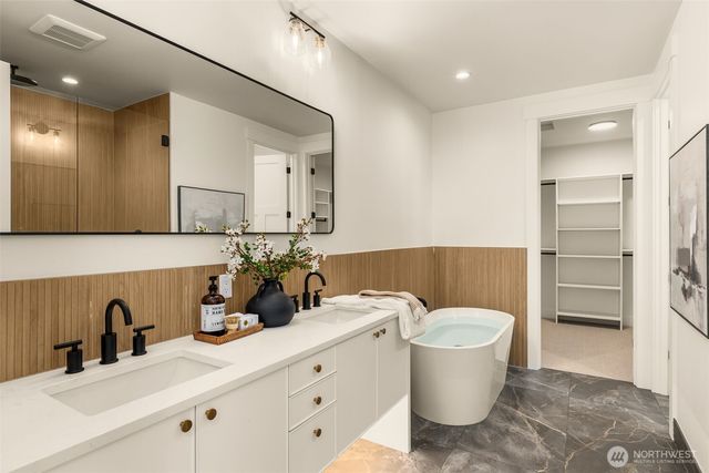 4513 150th Avenue SE, Bellevue, WA 98006