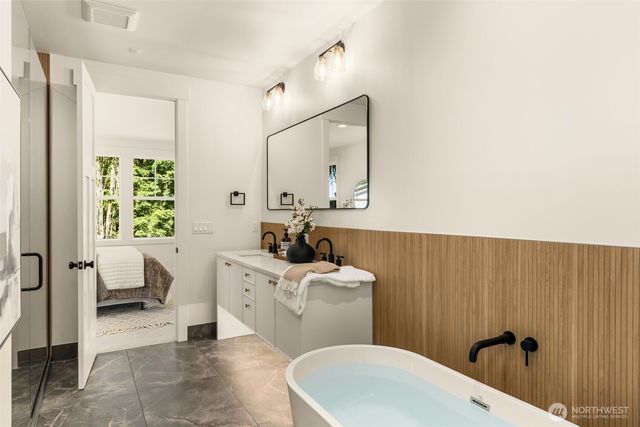 4513 150th Avenue SE, Bellevue, WA 98006