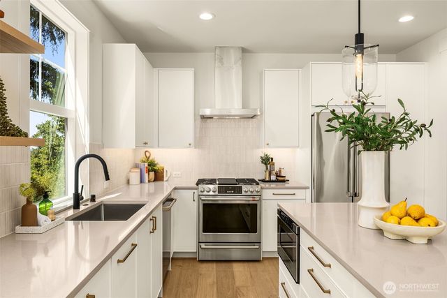 4513 150th Avenue SE, Bellevue, WA 98006