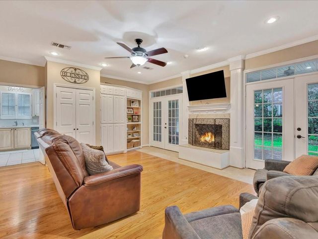 302 Augusta Drive, Lufkin, TX 75901