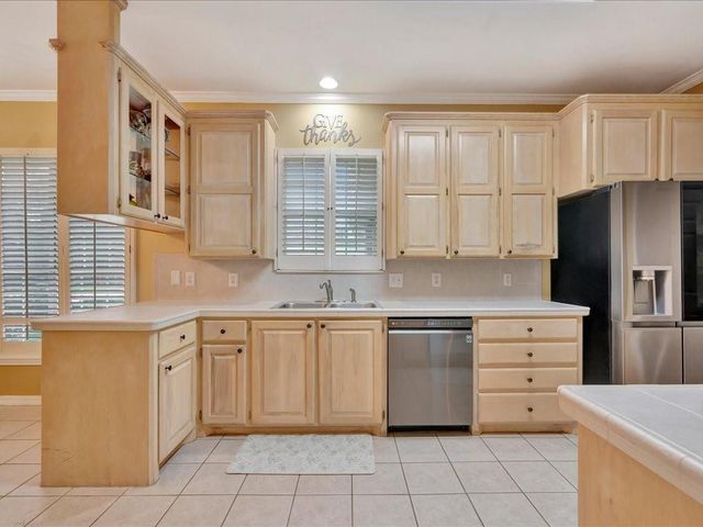 302 Augusta Drive, Lufkin, TX 75901