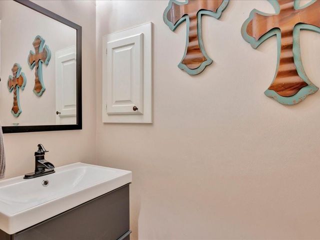 302 Augusta Drive, Lufkin, TX 75901