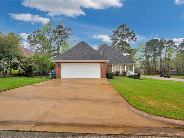 302 Augusta Drive, Lufkin, TX 75901