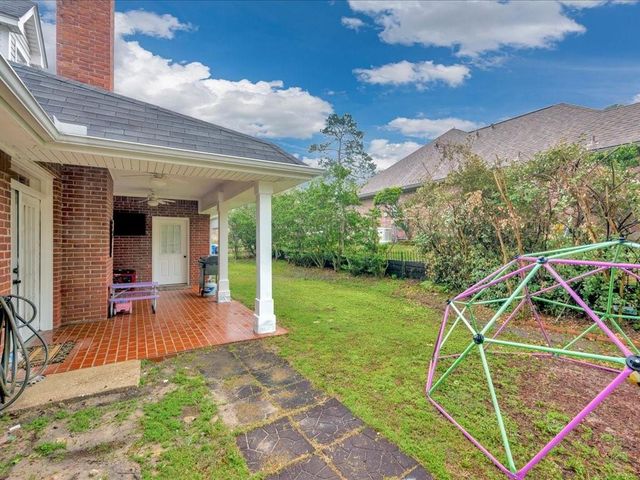 302 Augusta Drive, Lufkin, TX 75901