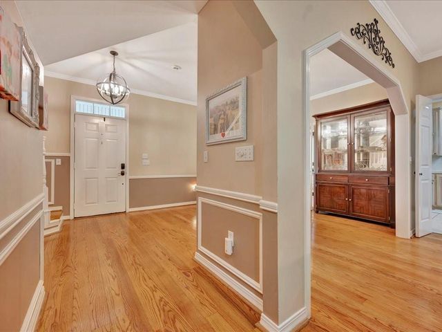 302 Augusta Drive, Lufkin, TX 75901