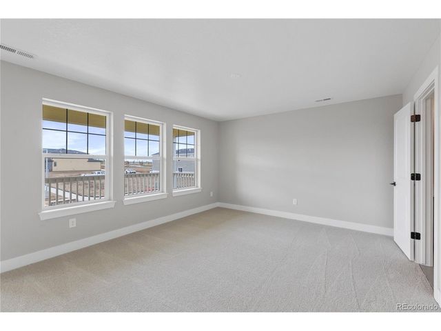 24207 E 53 rd Dr, Aurora, CO 80019