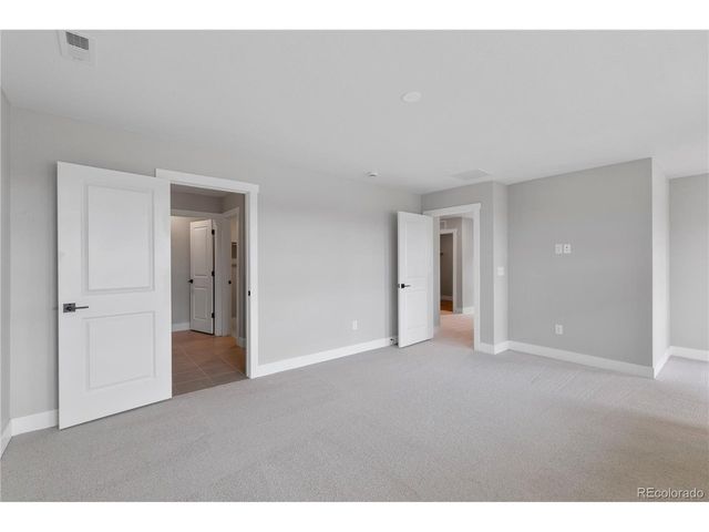 24207 E 53 rd Dr, Aurora, CO 80019