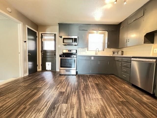 10263 Casa View Drive, Dallas, TX 75228