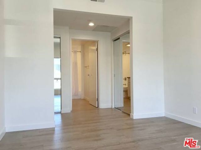 301 S SWALL Drive 203, Los Angeles, CA 90048