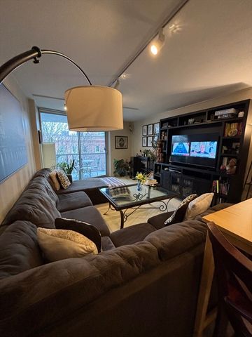 19 Winchester Street 503, Brookline, MA 02446