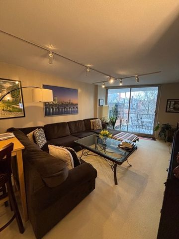 19 Winchester Street 503, Brookline, MA 02446