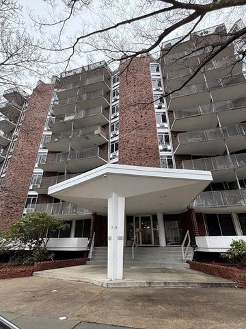 19 Winchester Street 503, Brookline, MA 02446