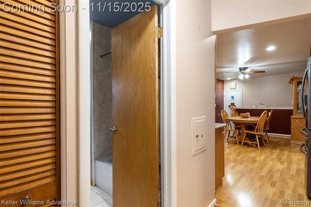 9243 Knolson Street, Livonia, MI 48150