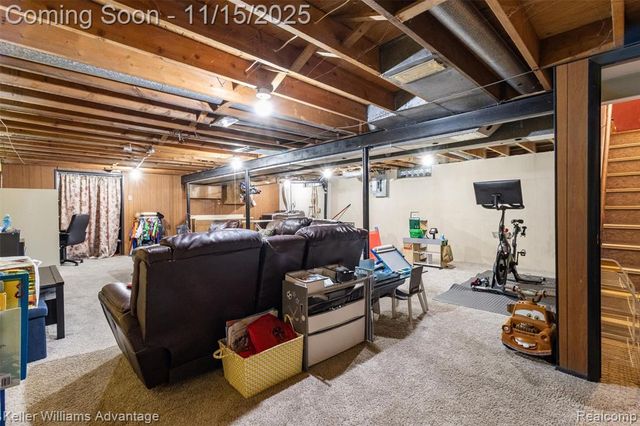 9243 Knolson Street, Livonia, MI 48150