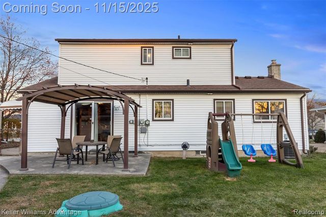 9243 Knolson Street, Livonia, MI 48150