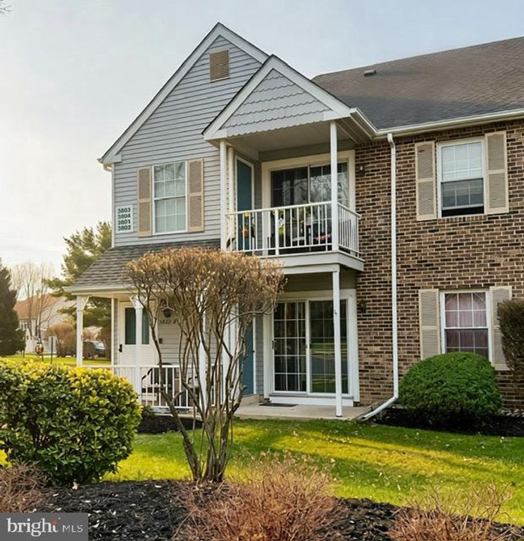 3802-B ADELAIDE DR, Mount Laurel, NJ 08054