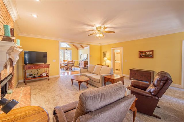 64 Highview Lane, Dahlonega, GA 30533