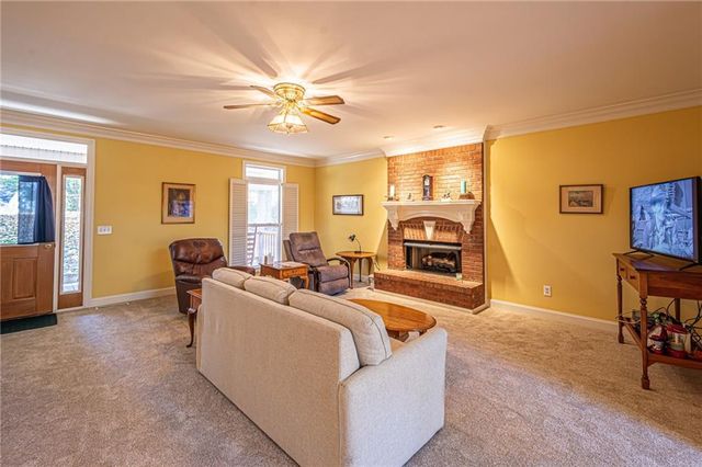 64 Highview Lane, Dahlonega, GA 30533