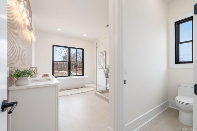 5 Sea Crest Court, Jamesport, NY 11947