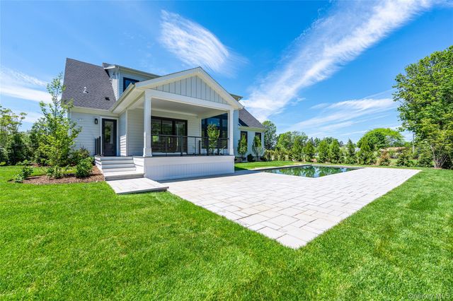 5 Sea Crest Court, Jamesport, NY 11947