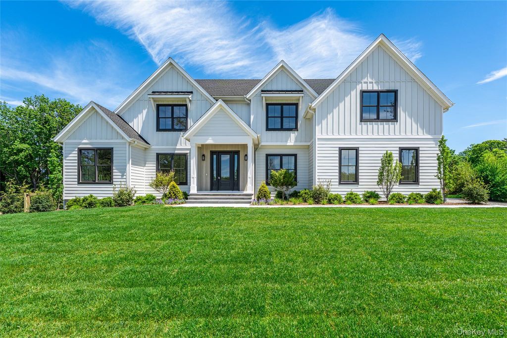 5 Sea Crest Court, Jamesport, NY 11947
