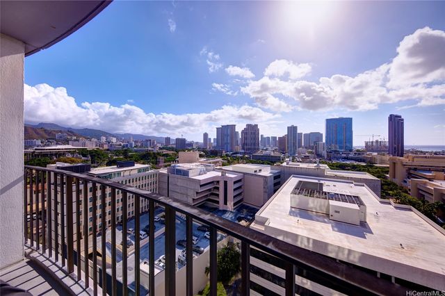 700 Richards Street 1708, Honolulu, HI 96813