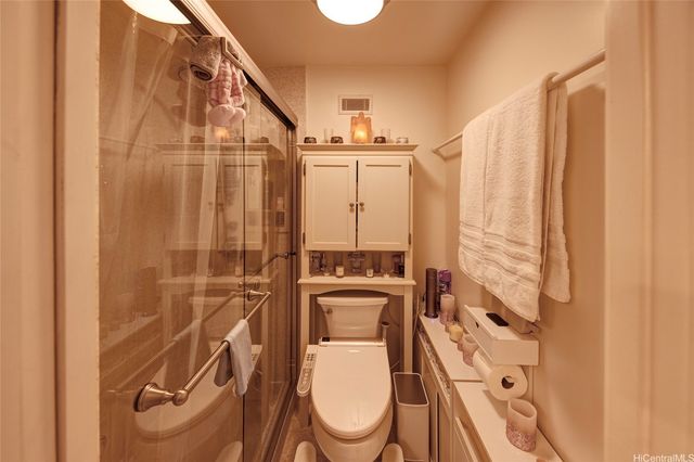 700 Richards Street 1708, Honolulu, HI 96813