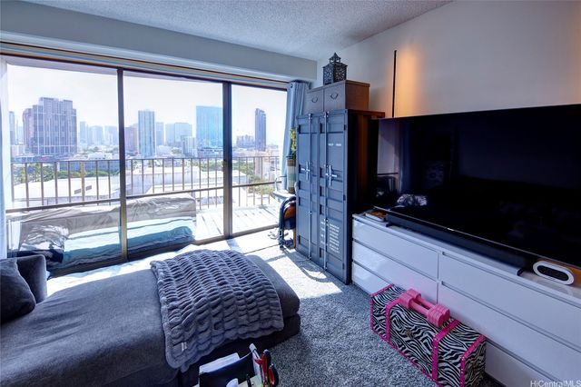 700 Richards Street 1708, Honolulu, HI 96813