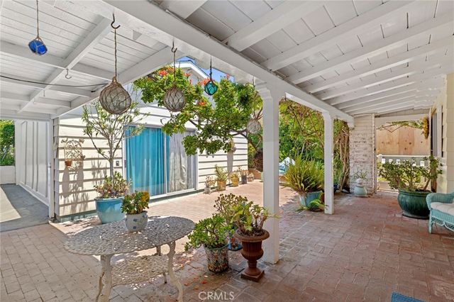 1665 Viking Road, Laguna Beach, CA 92651