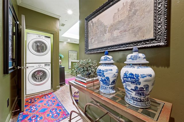 17254 Lechlade Lane, Dallas, TX 75252